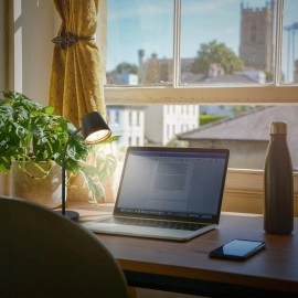 Akumulatora LED galda lampa BIWO 385×130×230 mm 5,5W 500lm 2700K melna (Briloner)