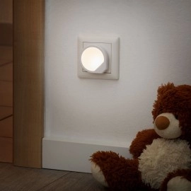 Briloner LED rozetes naktslampiņa 5,9 cm 0,4W 1,5lm 3000K balta (2199016)