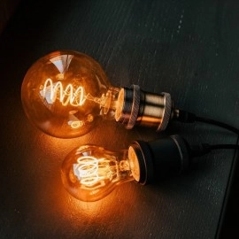 LED filamenta spuldze E27 A60 4W, 2000K, 250lm, zelta (FOREVER LIGHT)