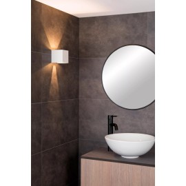 AXI vannasistabas sienas LED prožektors 2 x 7 W 2700K IP54 balts (Lucide)