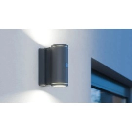 L 940 SC — āra sienas gaismeklis ar sensoru & Bluetooth (STEINEL)