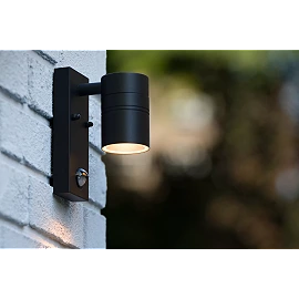 ARNE-LED IR outdoor wall spotlight with PIR motion and day/night sensors, 1 × GU10 LED, 5 W, 2700 K, black (Lucide)
