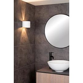 AXI bathroom LED wall spotlight 2 x 3,5 W 2700K IP54 white (Lucide)