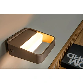 SILVI uzlādējama sienas/galda lampa LED 3,7W kafijas krāsā (Lucide)