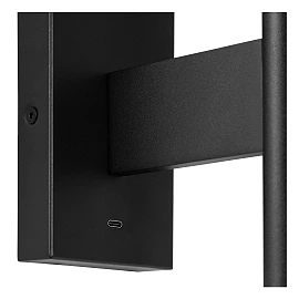 FINAN LED wall light 6 W 2700 K with USB-C black (Lucide)