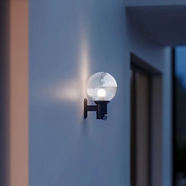 STEINEL L 560 S — Outdoor wall light with PIR sensor, E27, IP44 (black)