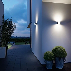 Sensor-switched LED outdoor wall light L 830 SC Cubo anthracite, STEINEL