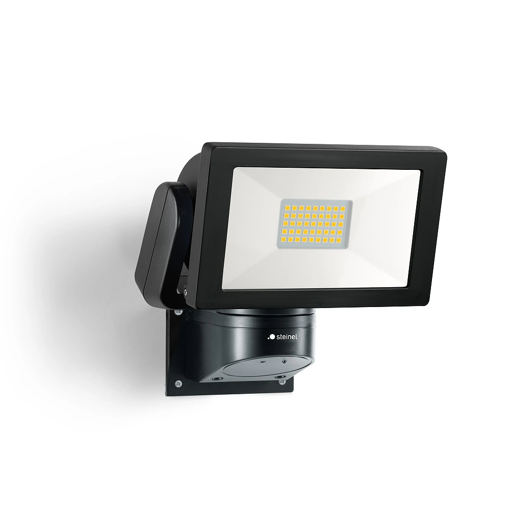 STEINEL LS 300 LED āra prožektors bez sensora, 29,5 W, 2704 lm, 4000 K, melns — 069230