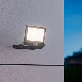 STEINEL XLED ONE XL S outdoor LED floodlight, with motion sensor, 42.6 W, 4200 lm, 3000 K, anthracite — 065263