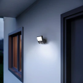 XLed curved, 160°, 8m, 9.3W floodlight, STEINEL
