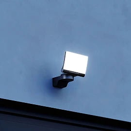 STEINEL XLED home 2 āra LED prožektors bez sensora, 13,7 W, 1550 lm, 3000 K, IP44, melns — 033118