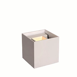 AXI cube LED wall light 7 W 2700 K 320 lm IP54 white (Lucide)